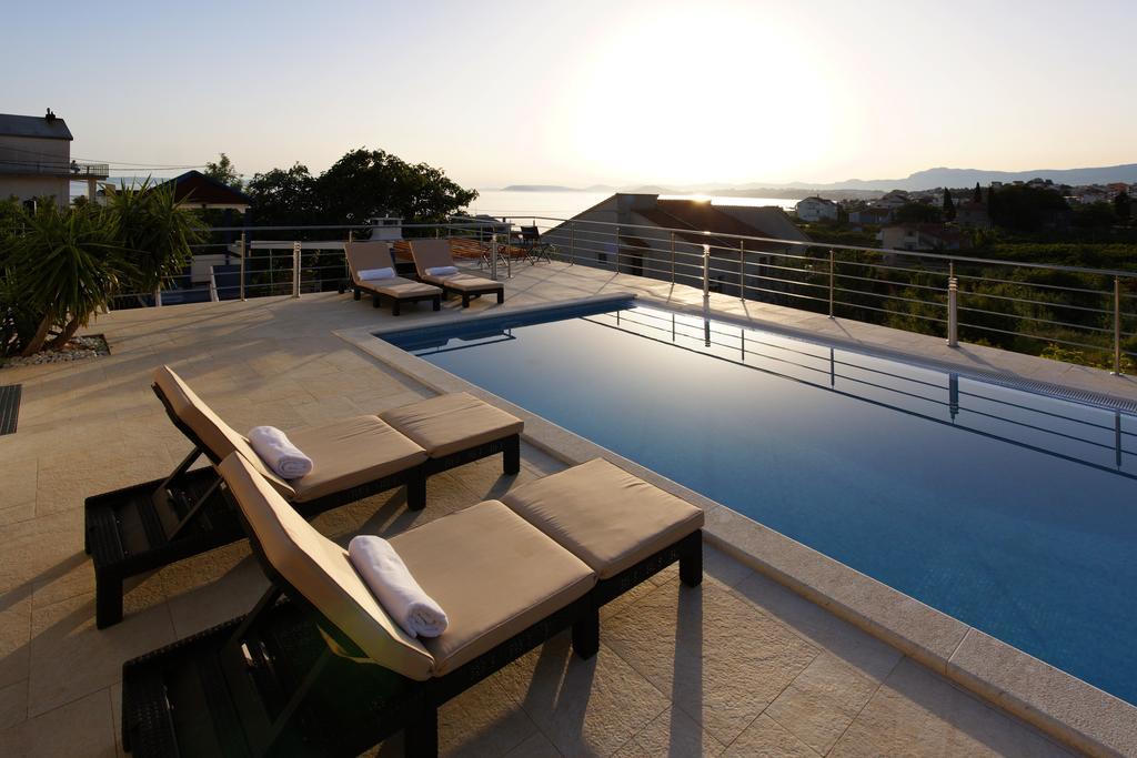 Villa Mermaid Your Croatian Haven With Luxury Pool And Scenic Views بودْسْتغانا المظهر الخارجي الصورة
