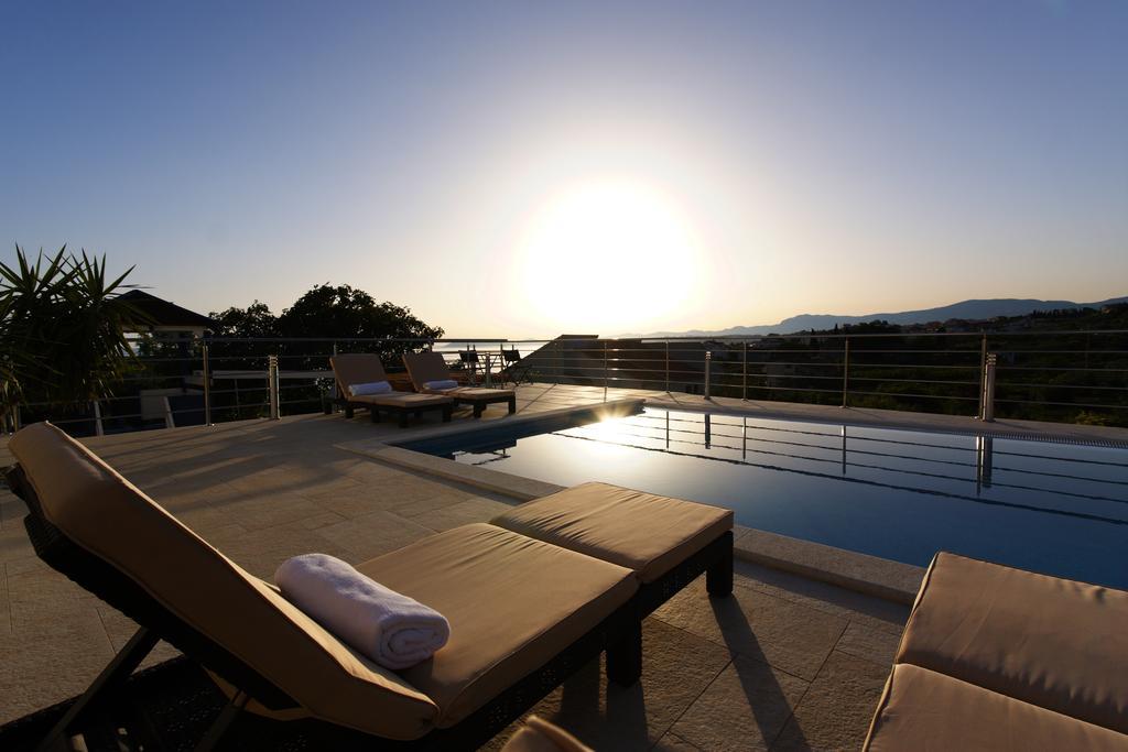 Villa Mermaid Your Croatian Haven With Luxury Pool And Scenic Views بودْسْتغانا المظهر الخارجي الصورة